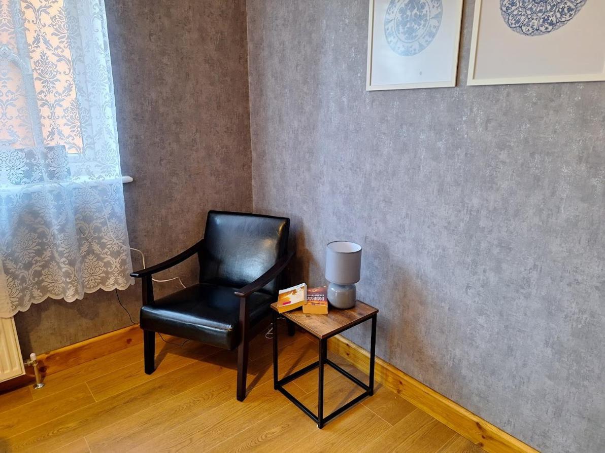 Uplands Grove Bungalow Hotell Wolverhampton Exteriör bild